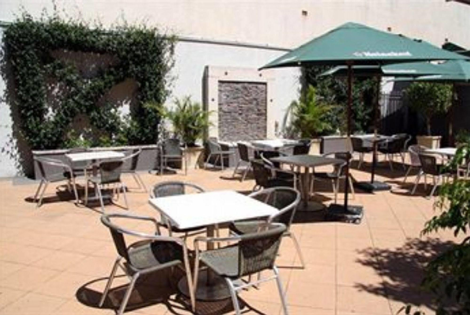 Cbd Hotel Newcastle Ngoại thất bức ảnh