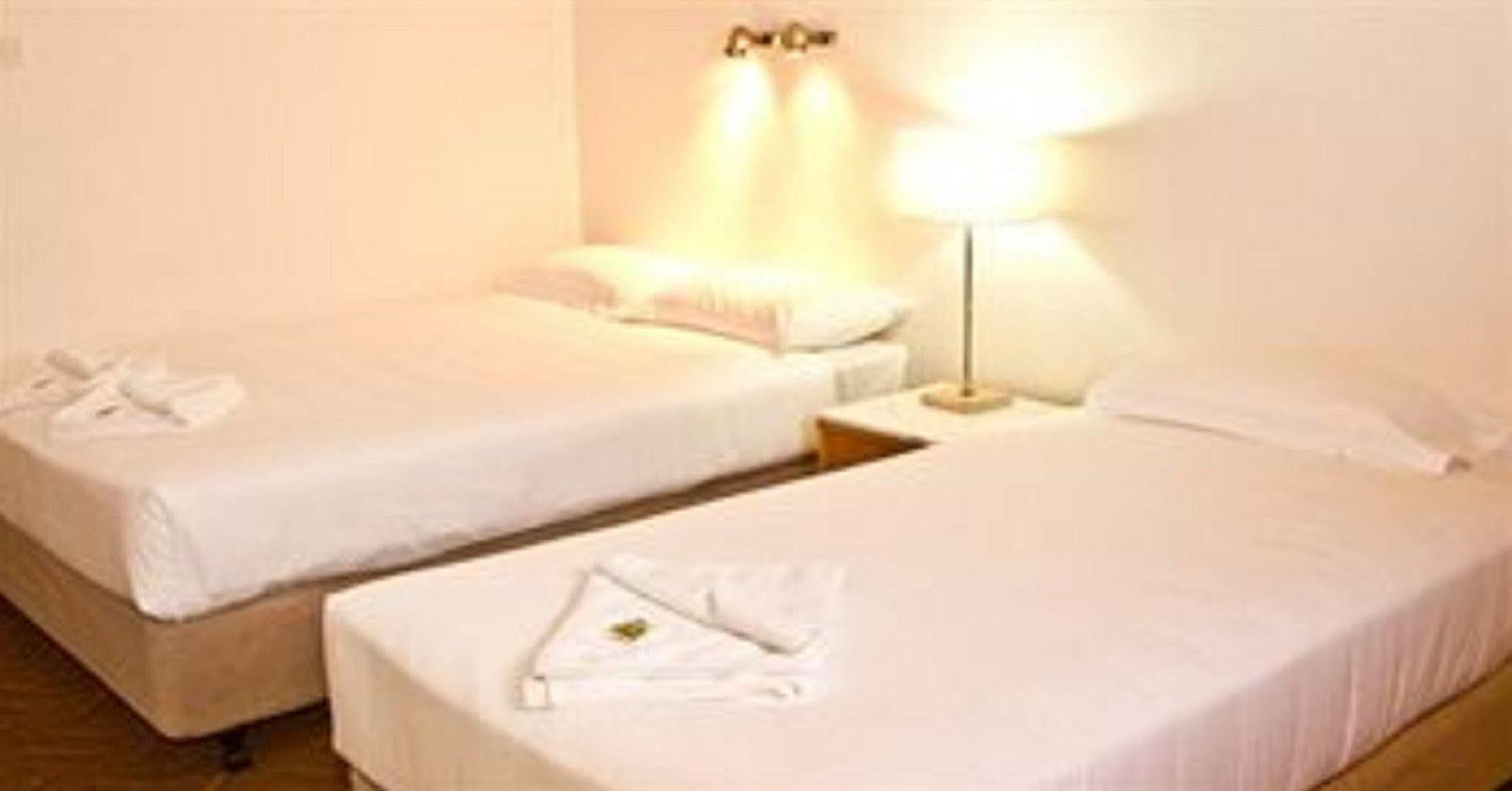 Cbd Hotel Newcastle Ngoại thất bức ảnh